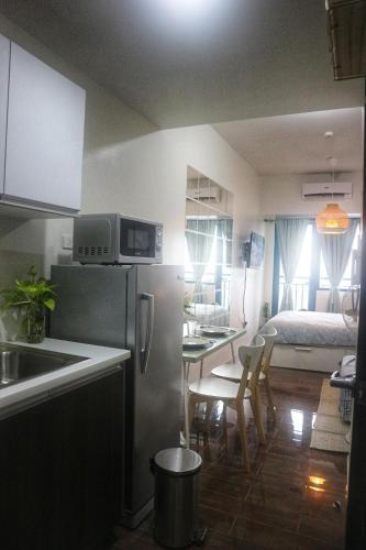 Calming Haven at City Center with Netflix and Hi-Speed Wi-Fi