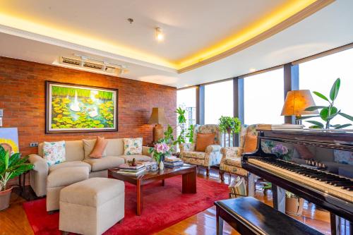 Aeon Towers Private Residential Apartments I Next to Abreeza Ayala Malls I Prime Location l Fast Wifi l Free Pool I Managed by Bleuspace