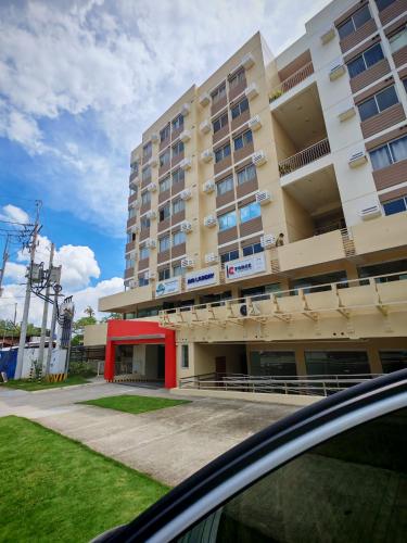 Family-Friendly 2BR Staycation near Nuvali & Enchanted Kingdom