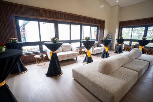 Chateau de Maisons Suites