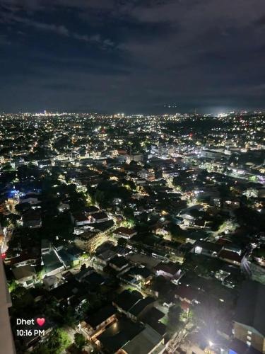 High-Floor Studio with City Views- Skystay 3803 by D