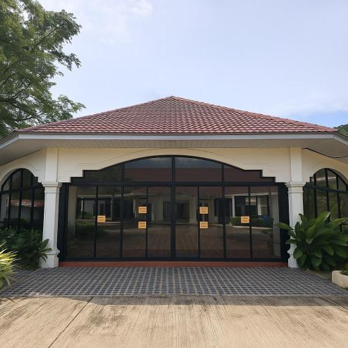 Grand Suite at Mamanorms' Farm