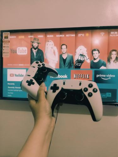 Daily Relax @ Trees Residence QC