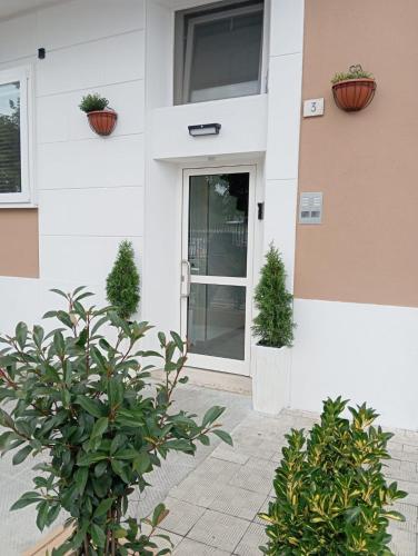 Sir Lyndon Prestige Linate