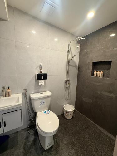 Casa Tres - home in San Mateo