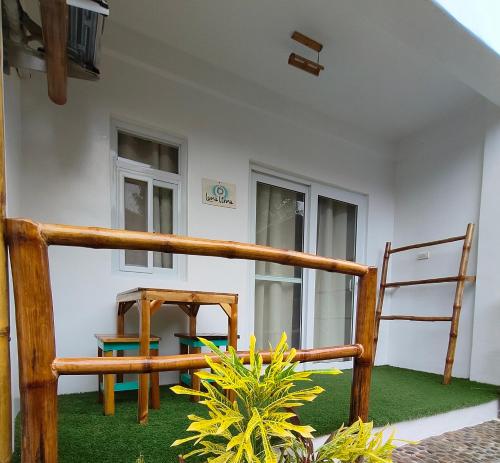 Lunazul Guesthouse