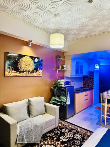 We Vibe, 101 Newport Blvd near the airport NAIA 3