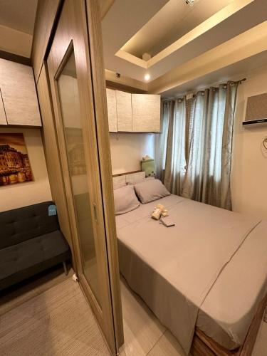 Koro Den at Shore Residences