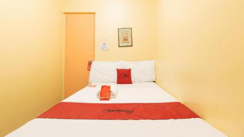 Yellowbell Country Inn by Reddoors