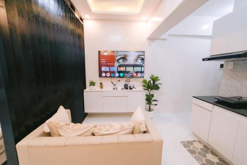 EGB Royal Oceancrest Mactan