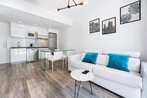 Bristol Sunset Beach