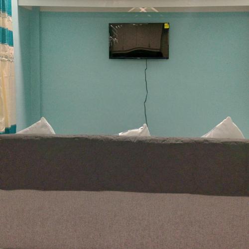 Jens Samal Vacation Rental - Centrally Located - Fully Furnished 2br WIFI