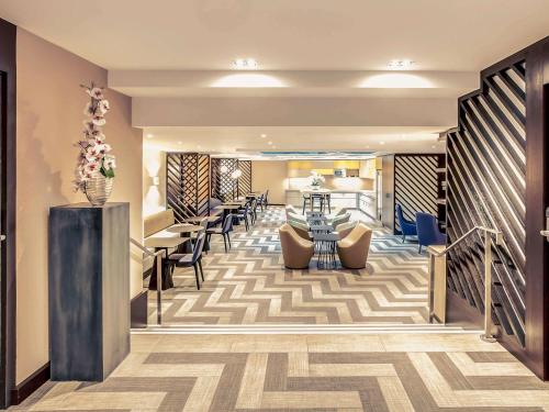 Mercure Paris Arc de Triomphe Étoile Hotel