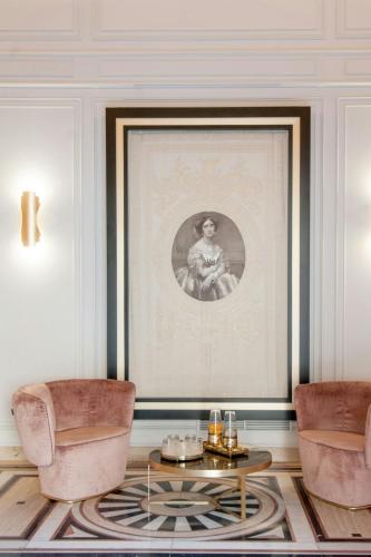 Eugenia de Montijo, Autograph Collection