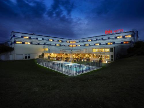 Hôtel ibis Site du Futuroscope