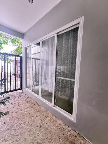 TEZA by the Z - Beachfront Vacation Villa Rental