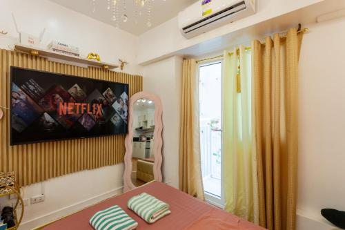 Unique Chiq and comfy place with board games, Quezon City