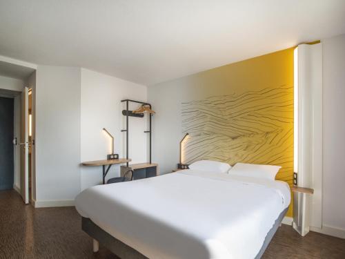 B&B HOTEL Cholet Nord