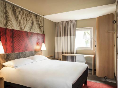 Ibis Manchester Centre 96 Portland Street Hotel
