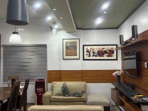 2 Separate Units, 1BR on 23rd flr and 3BR Penthouse on 41st flr in Manila, Near SLEC, US Embassy, Mall and Parks with Excellent View