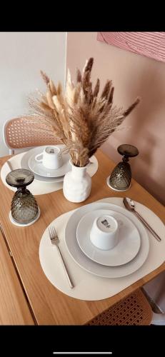 Melt & Laze Cozy Stylish Aesthetic Relaxing House