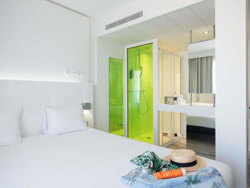 Ibis Styles Menton Centre