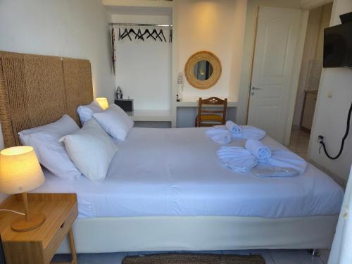 Koukounari Apartments