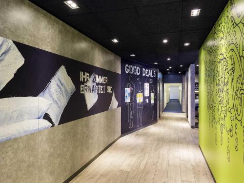 Ibis budget Zurich Airport