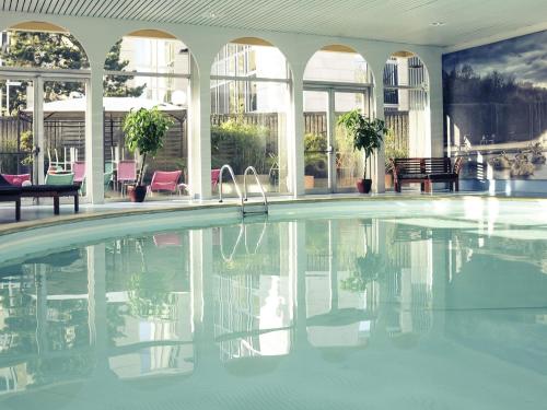 Mercure Paris Velizy Hotel