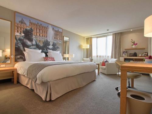 Mercure Paris Velizy Hotel