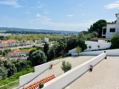 Vila Pombal Tomar Apartments - Pool & City Views