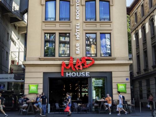 Ibis Styles Lausanne Center MadHouse