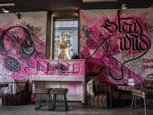 Ibis Styles Lausanne Center MadHouse