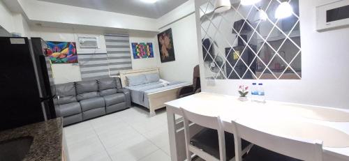 A&G Condotel at 101 Newport Across NAIA T3