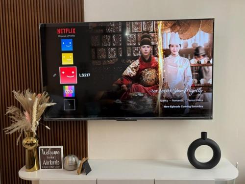 Dainty Den LS217- Chic & Relaxing Stay Near Enchanted Kingdom