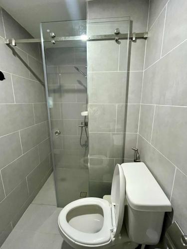 The Merry Meg Residences