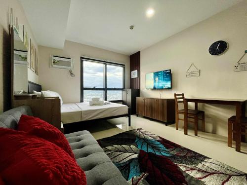 The Merry Meg Residences