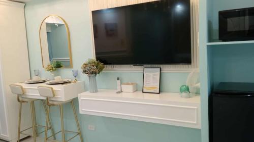 Homefort at Shore Residences