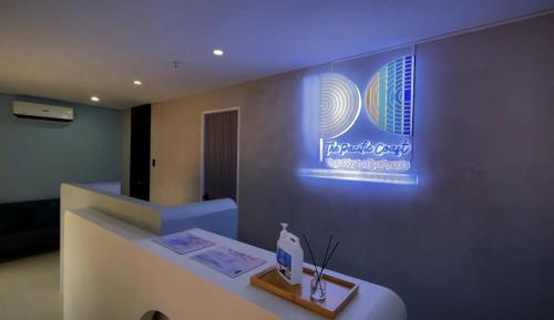 Harzel Apartelle - Suites and Serviced Apartments