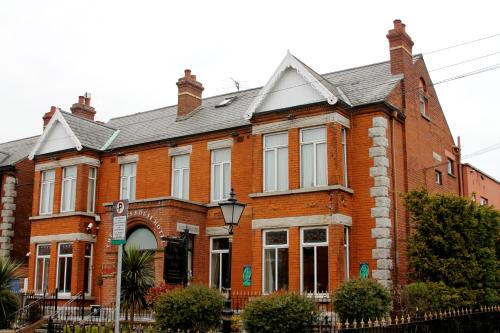 Maples House