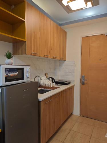 Condo Unit, 2 Beds, Wi-fi, Free Amenities