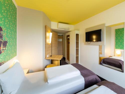 B&B HOTEL Oberhausen am Centro