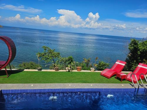 Masamirey Hilltop Cottage with Mini Pool and Beach Access newly built March 2025