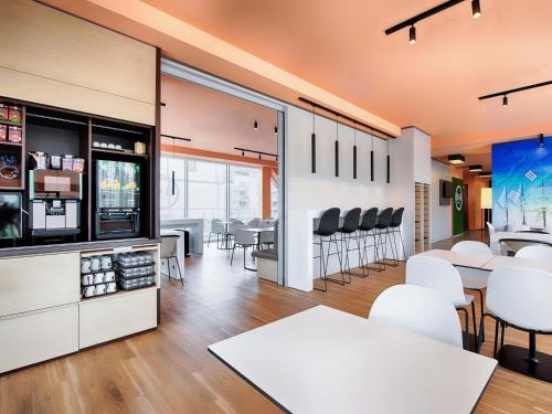 B&B HOTEL Rostock-Hafen