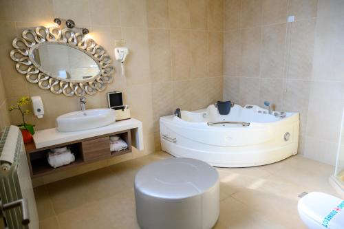 Hotel Tami Residence