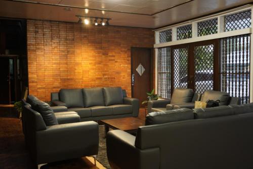 Baguio Feels Bed & Breakfast