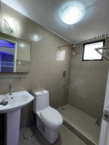 Grosvenor Square Kandi Realty