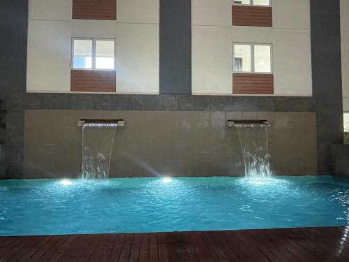 Industrial Chic with Pool, Netflix, and Games in Las Pinas