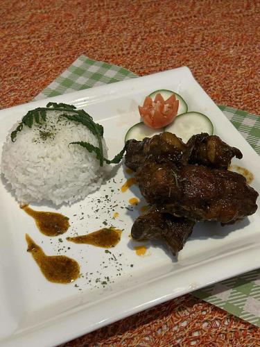 Kyle's Bed and Breakfast DMall Boracay