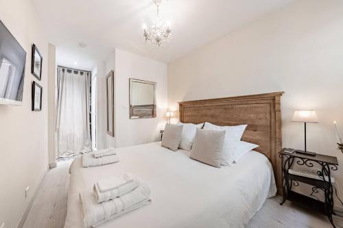 Palais des Papes - Havre de Paix III